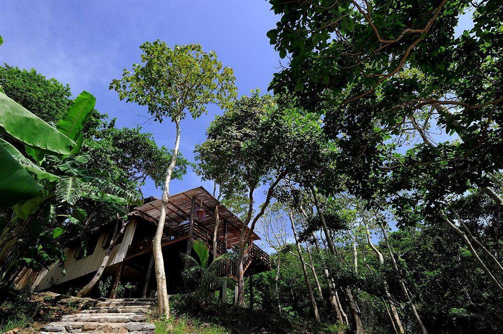 Sunwaree Phi Phi Resort Exteriör bild
