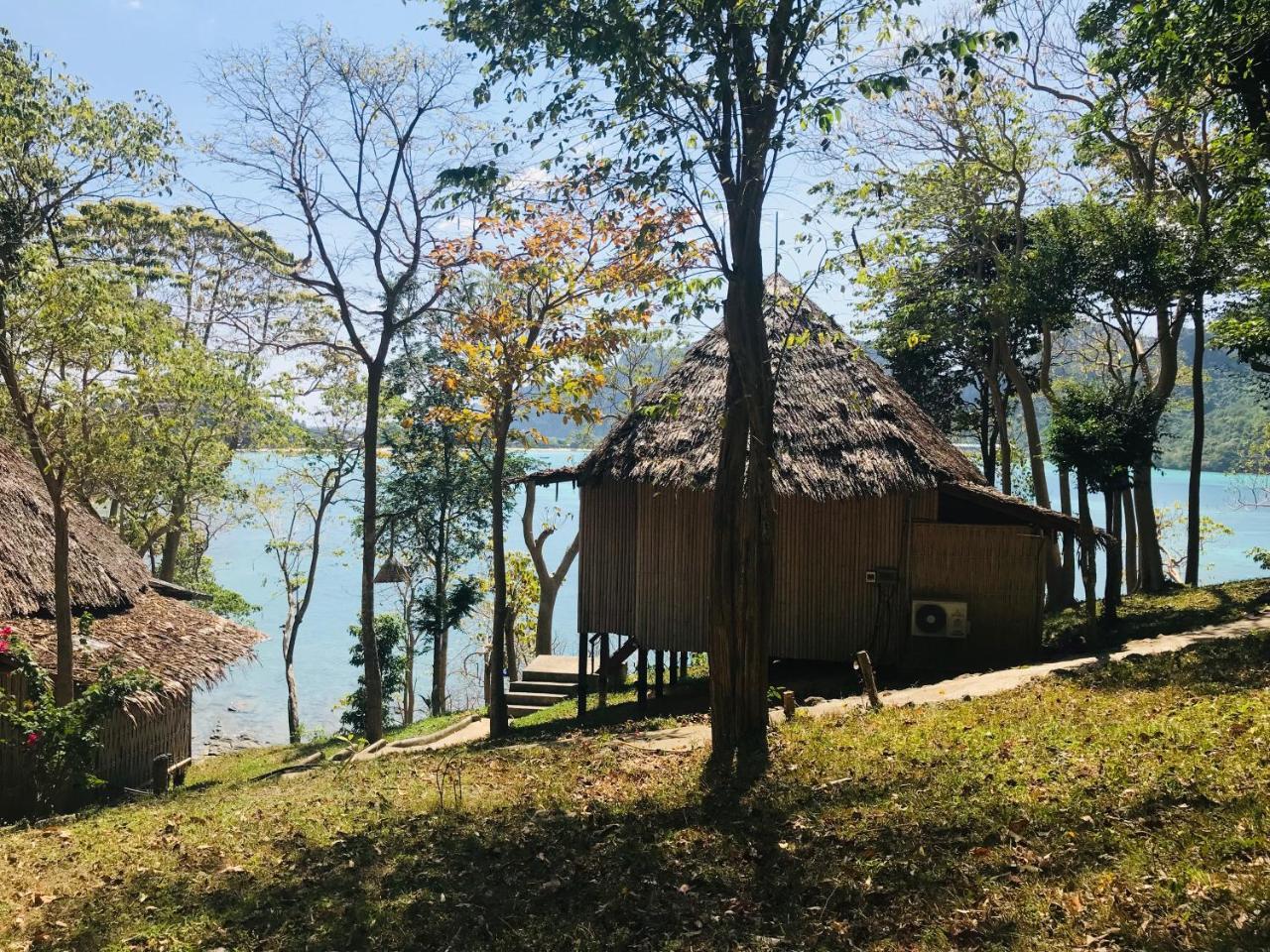 Sunwaree Phi Phi Resort Exteriör bild
