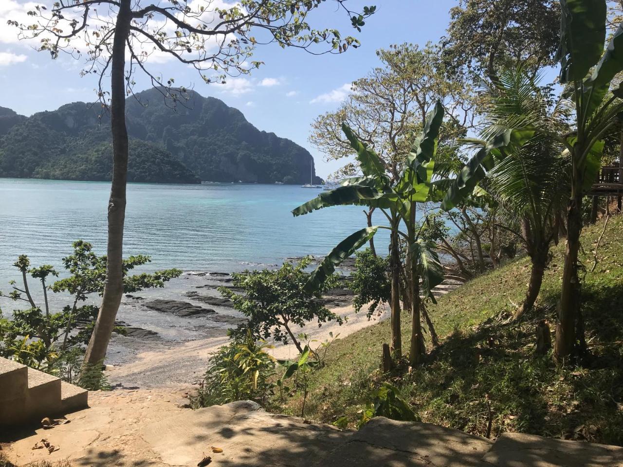 Sunwaree Phi Phi Resort Exteriör bild