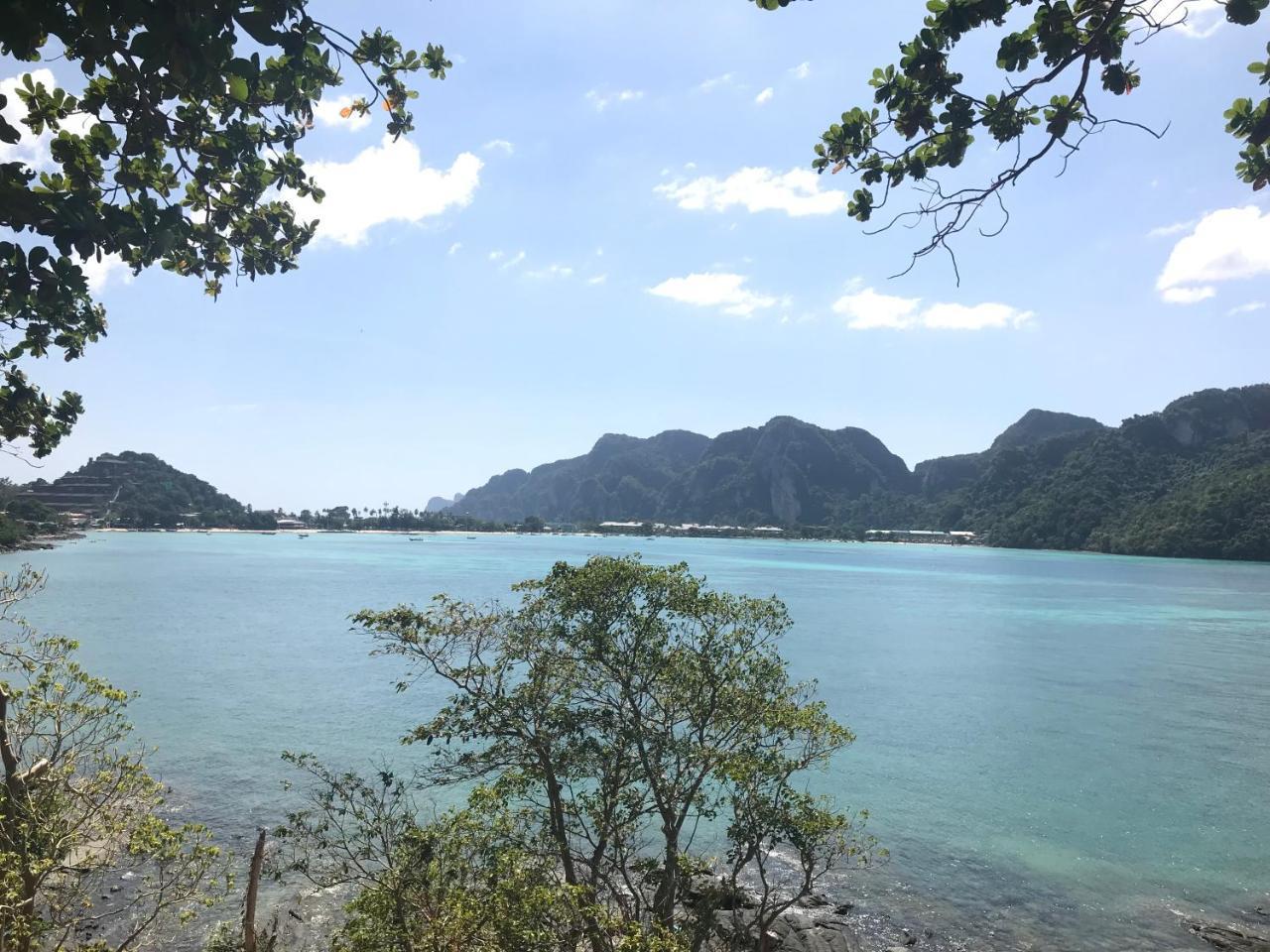 Sunwaree Phi Phi Resort Exteriör bild